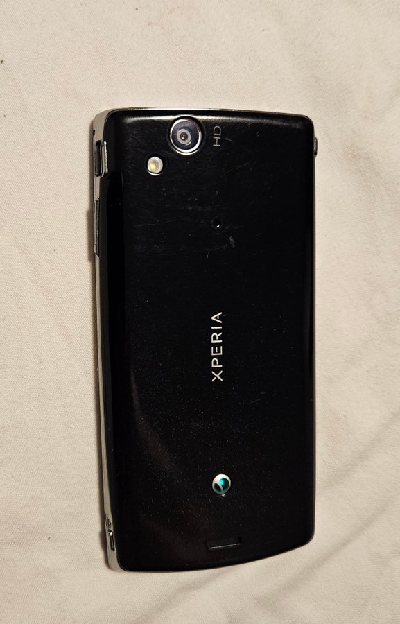 Sony Ericsson Xperia LT18i