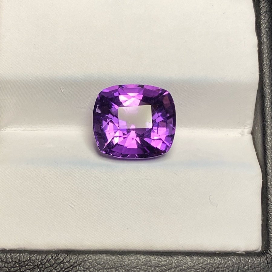 Natural Amethyst 5,79 carat