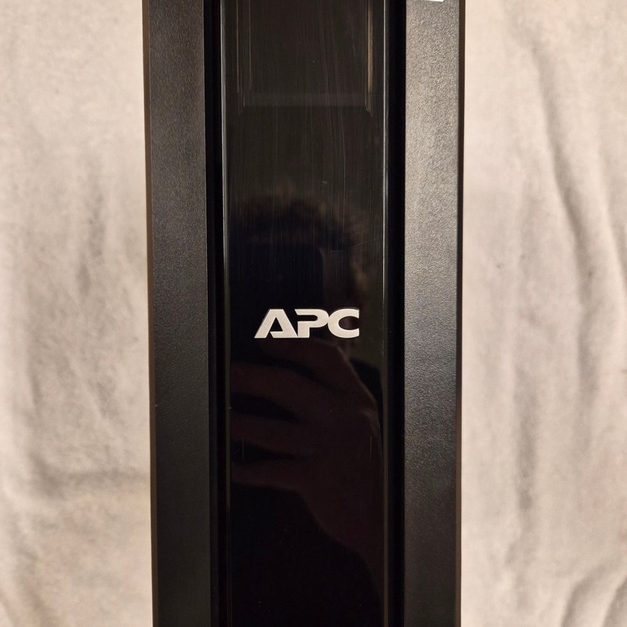 UPS APC PRO 1200