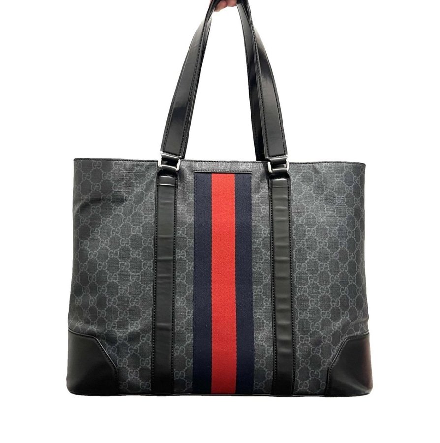 Gucci Supreme Tote bag