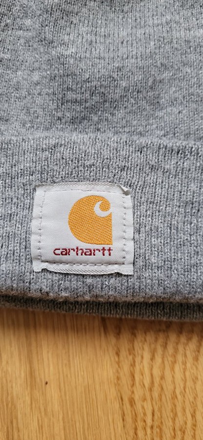 Carhartt grå mössa