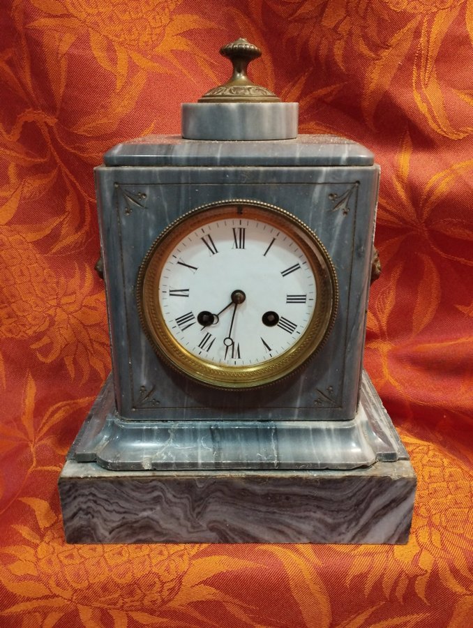 antique Napoleon III table clock in grey marble