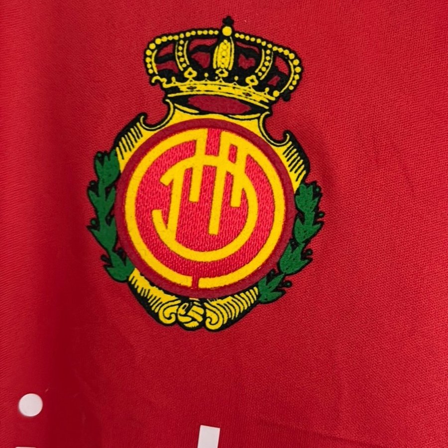 RCD Mallorca Umbro röd fotbollströja, storlek M