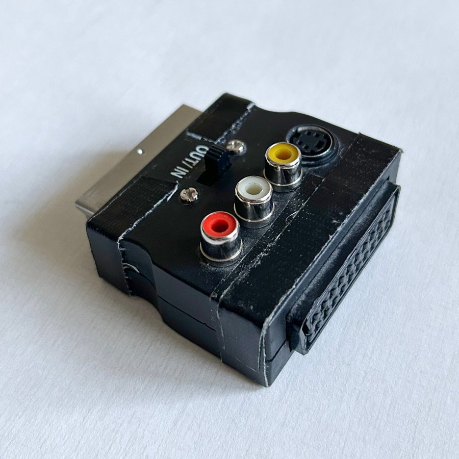 Scart-adapter