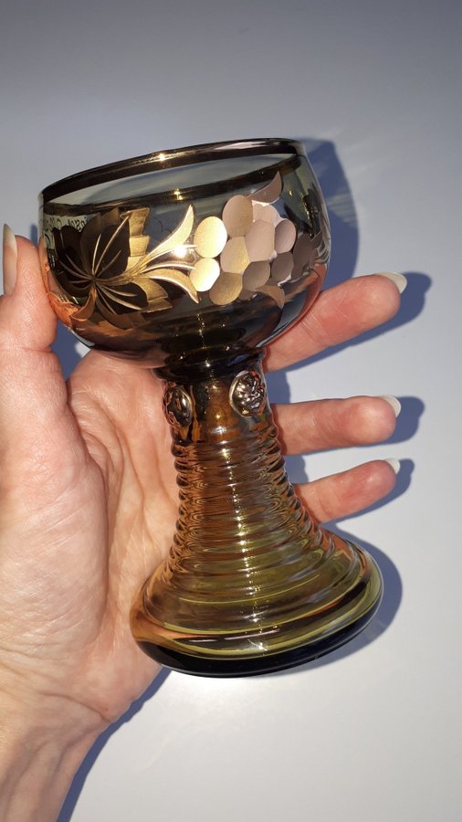 Unused Römer Mainau 12cm. Roemer Vinglas Stämplat Vin Glas Hvidvin Rödvin Rødvin