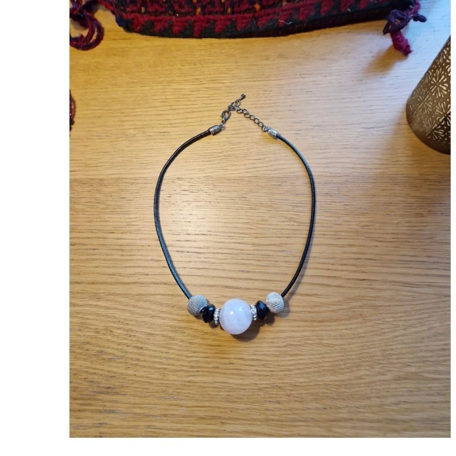 Stone necklace