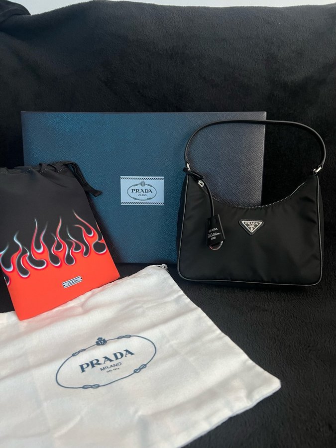 Re-Nylon Prada Re-Edition 2000 mini-bag