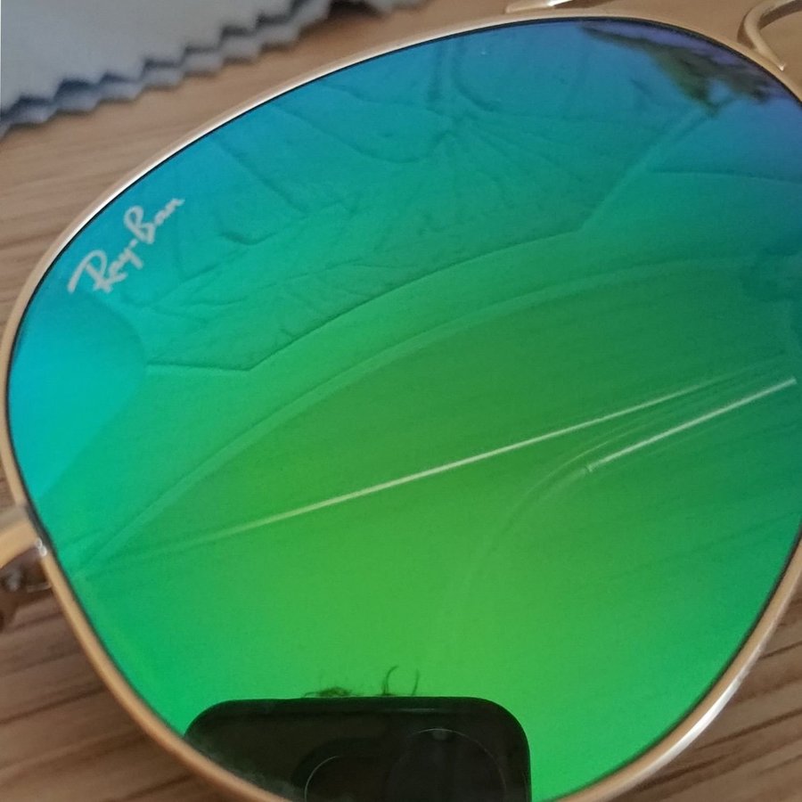 Ray-Ban Aviator 3025 nyskick!