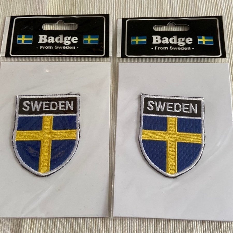 2st tygmärken / Badge Sweden Flagga