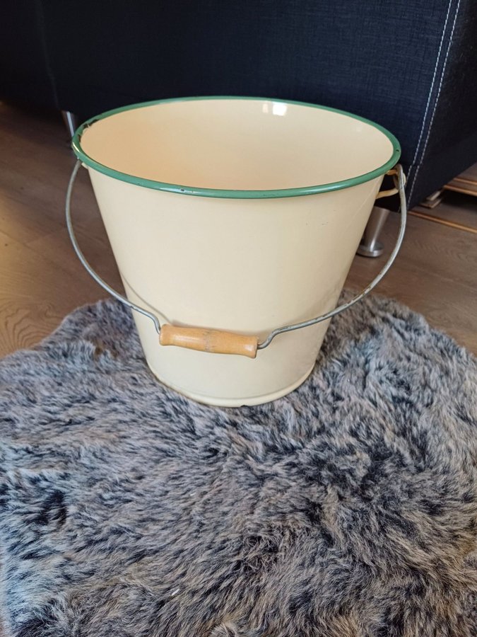 Kockums emalj hink stor modell 15liter 30cm sweden antikt kärl fin