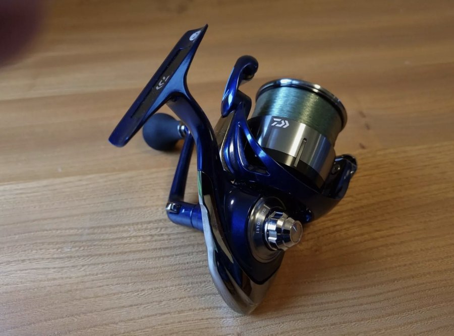 Daiwa TDR 24 4012 QD Rolle + Ersatzspule - Superb Reel - neuestes Modell-