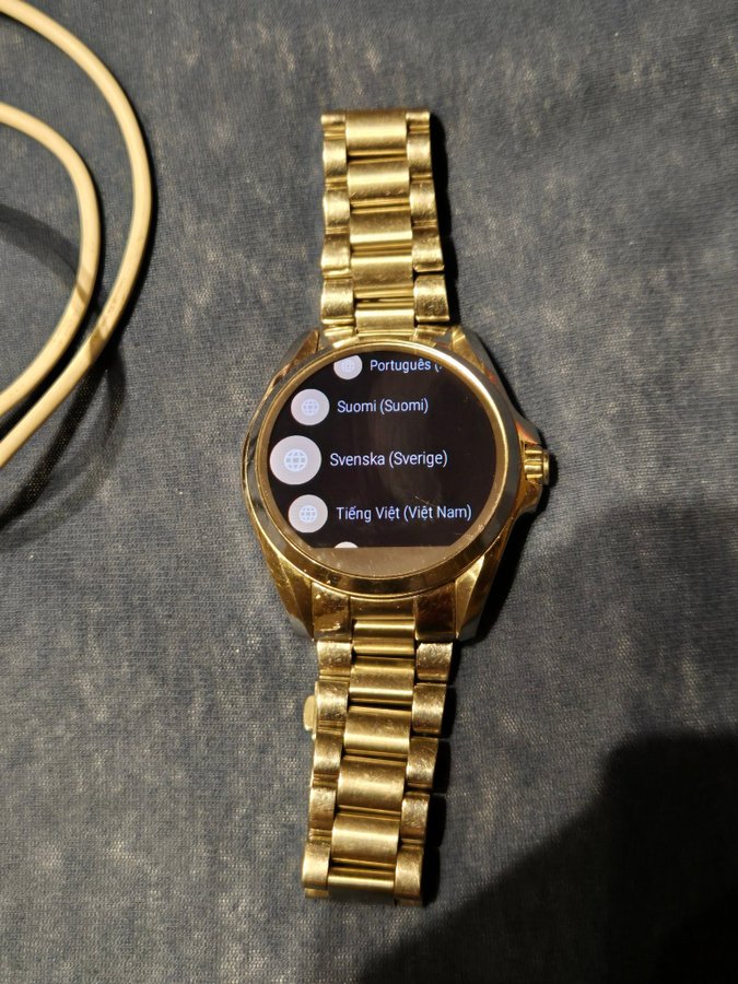 Michael Kors Access Bradshaw Smartwatch Guld