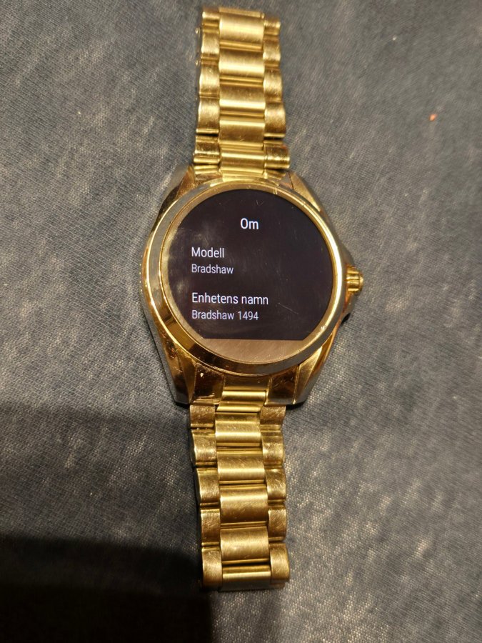 Michael Kors Access Bradshaw Smartwatch Guld