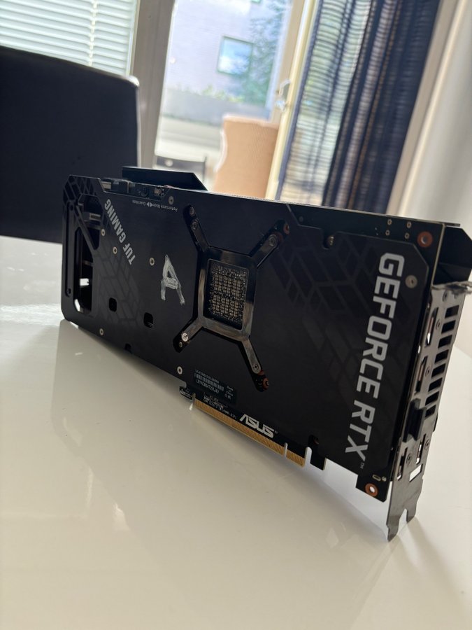 ASUS GeForce RTX 3080 TUF Gaming OC