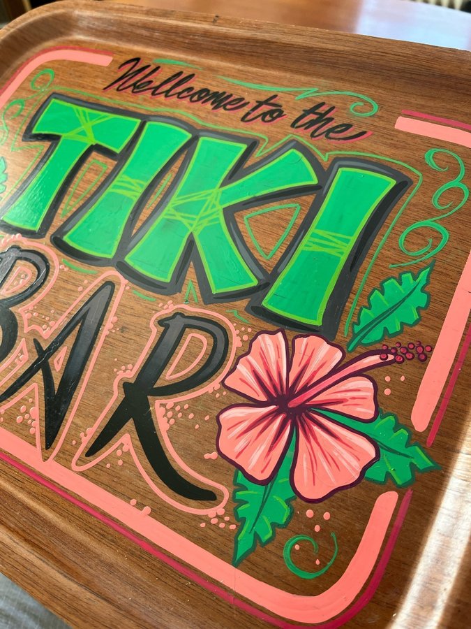 Tavla rockabilly teak hawaii tiki surf konst hantverk pinstripe