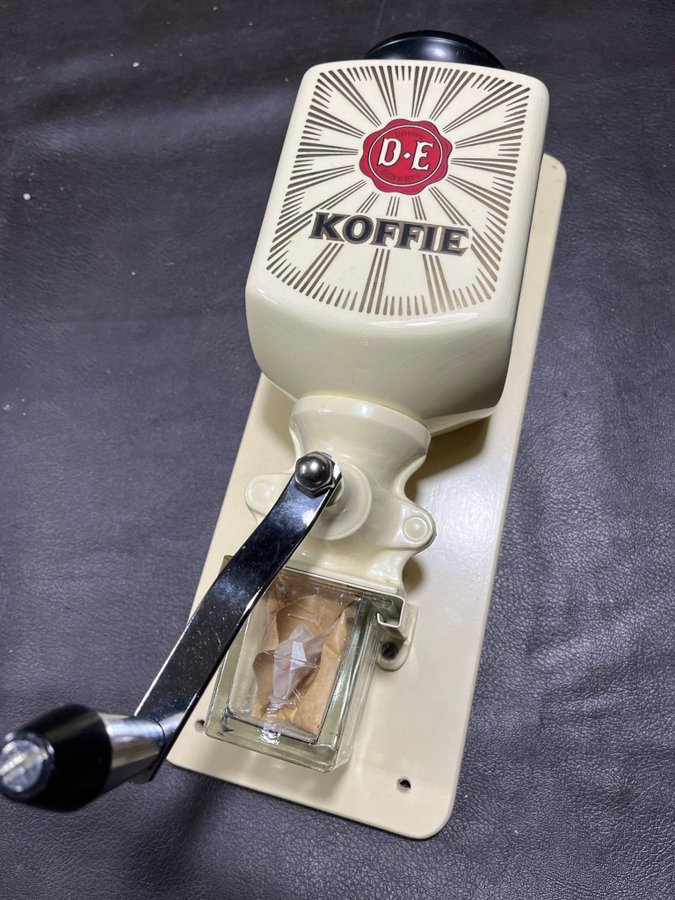 Douwe Egberts wandkoffie molen