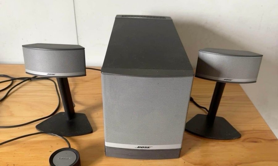 Bose Companion 5 computer speakers