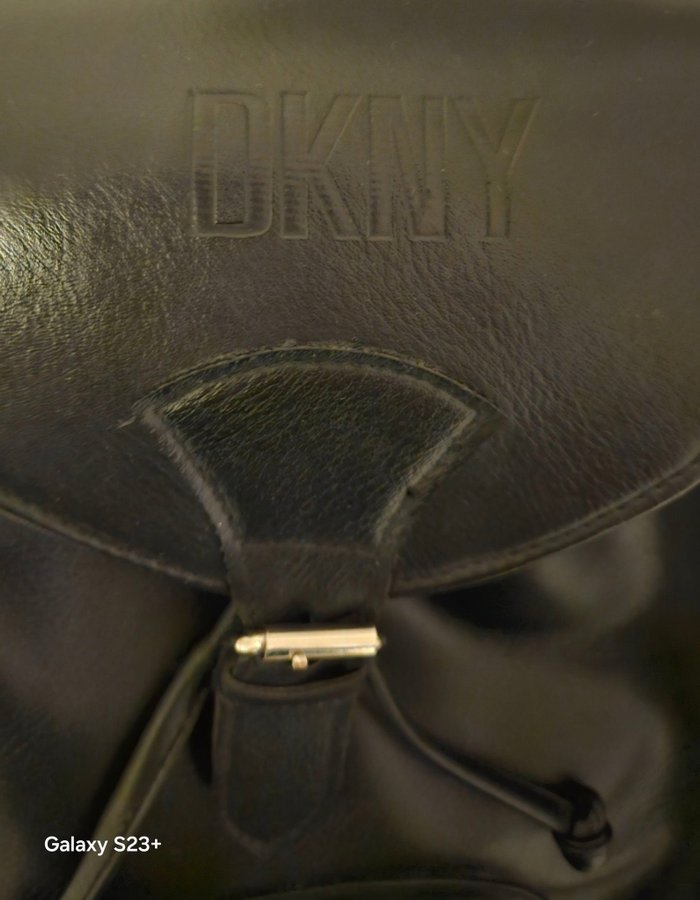 DKNY dam ryggsäck