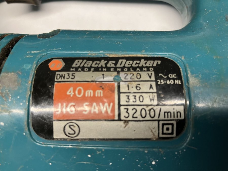 Sticksåg - Black  Decker - Renovering / Reservdelar