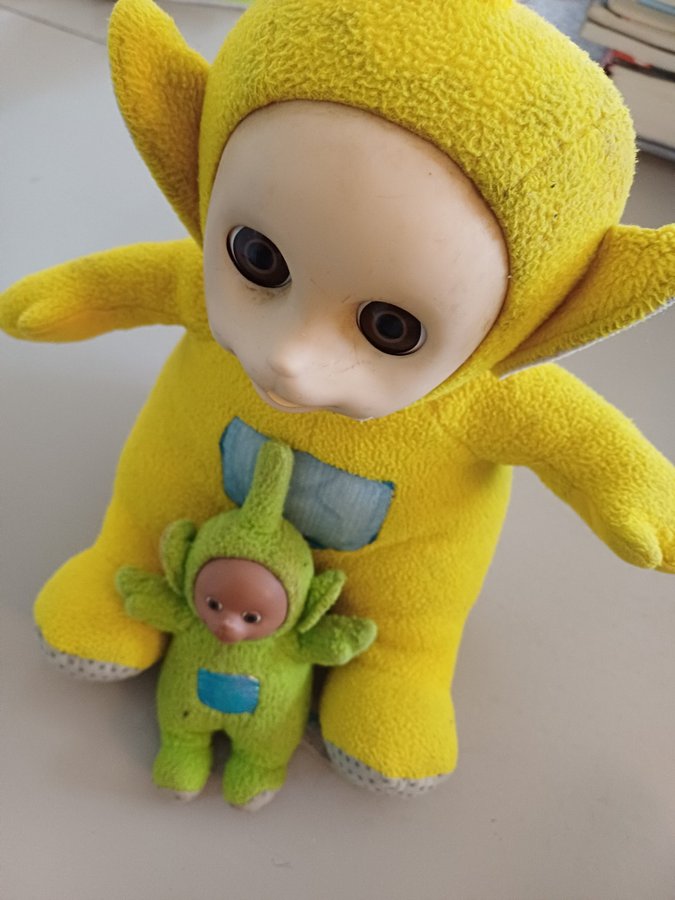 Teletubbies Plush Toys - Big Yellow Teletubby with Little Green Teletubby