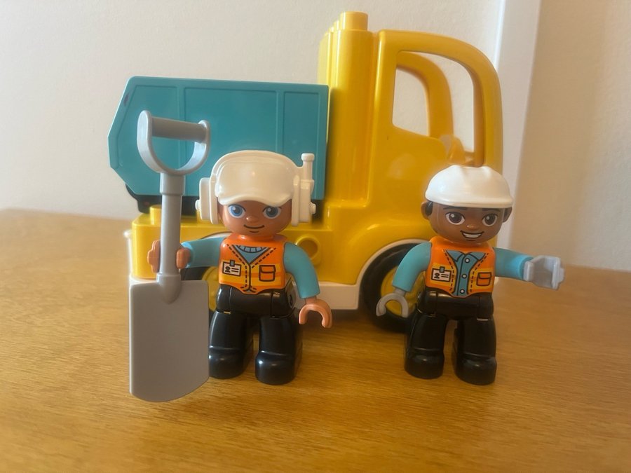 Lego Duplo Byggare med lastbil och grävmaskin