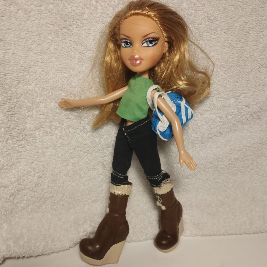 Bratz docka,år 2001.