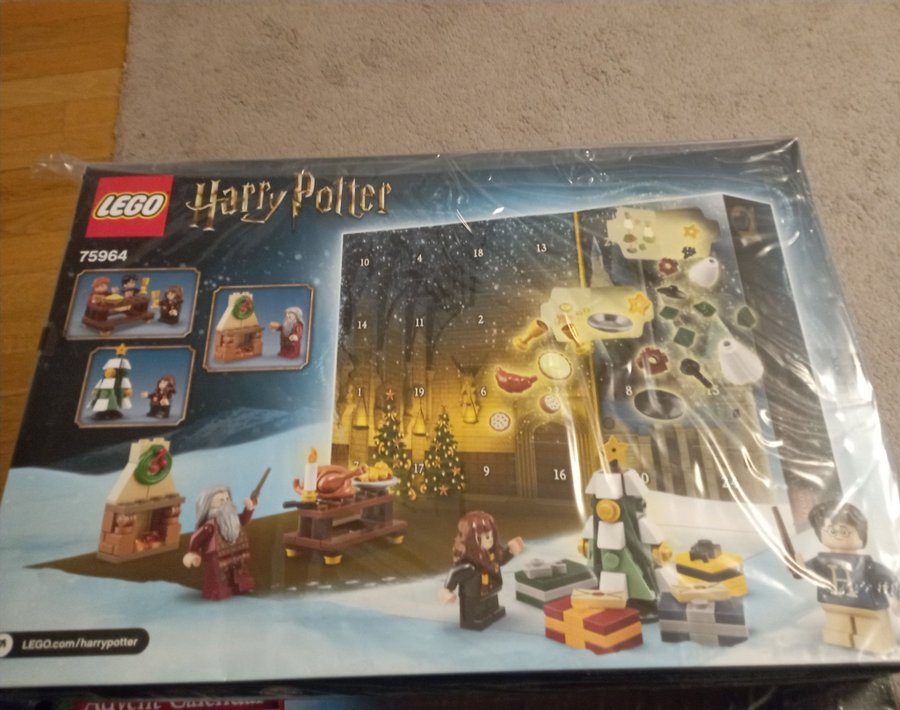 LEGO Harry Potter Adventskalender och star wars