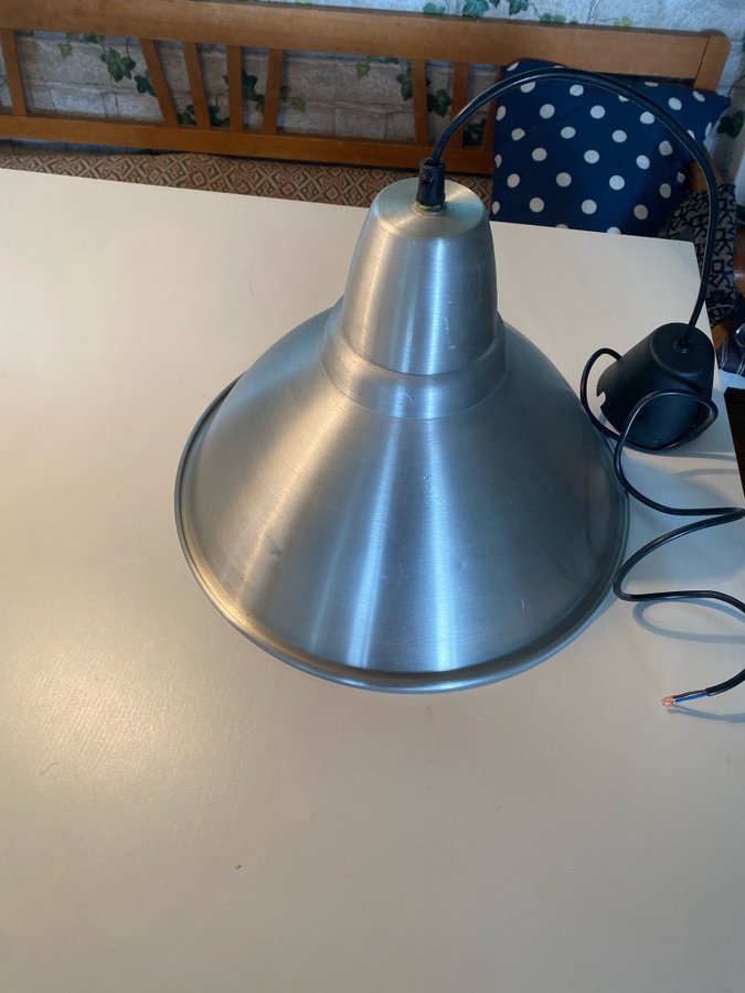 IKEA Taklampa T9610