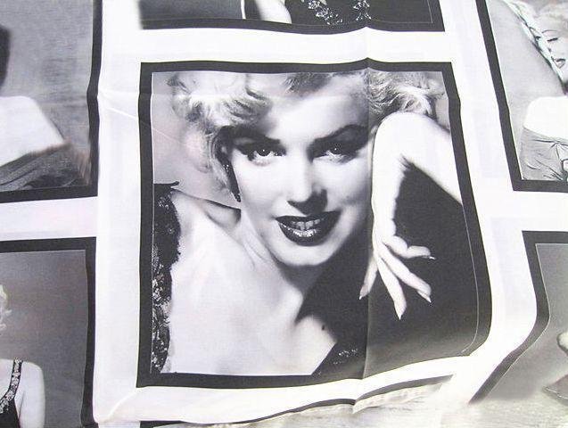 Duschdraperi, Marilyn Monroe