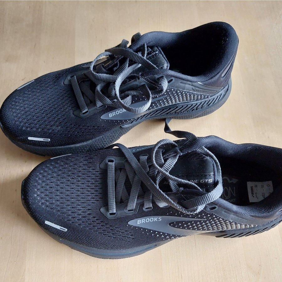 Brooks Adrenaline gts 22 - som nya - strl 36,5