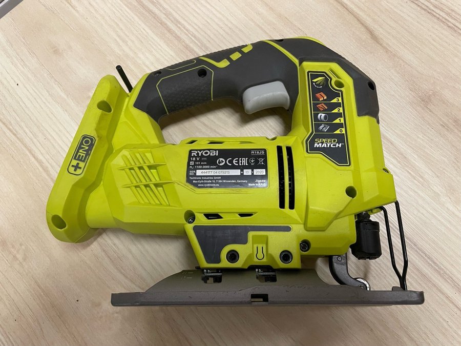 Ryobi R18JS sticksåg