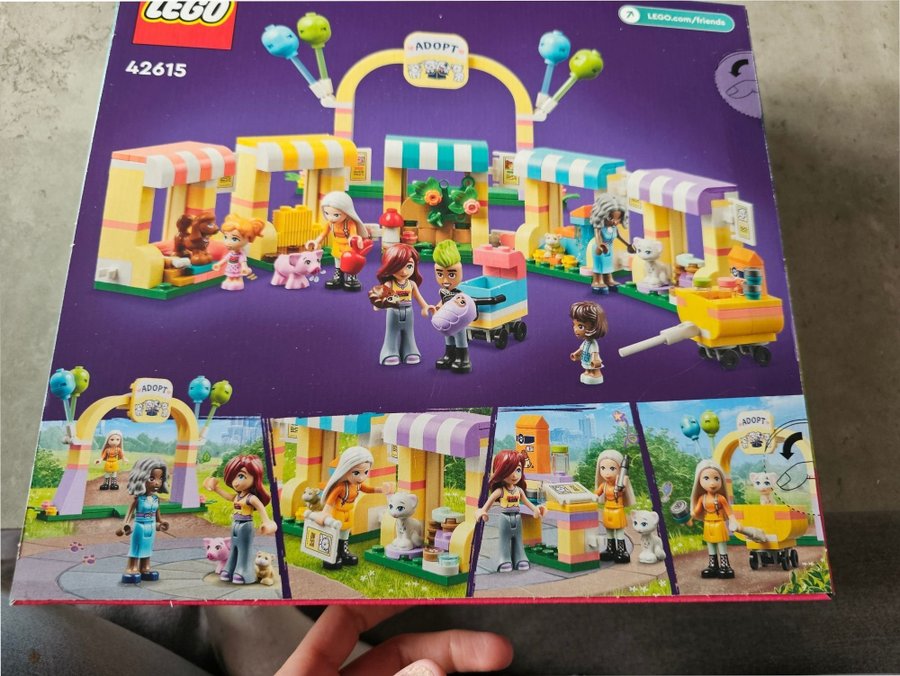 LEGO Friends 42615 Djuradoptionsdagen