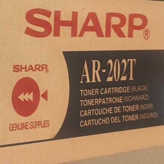 SHARP TONER CARTRIDGE AR-202T OANVÄND I KARTONG.(SVART FÄRG)