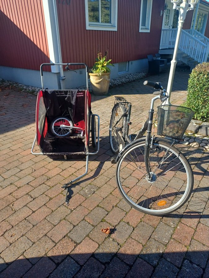 Cykelvagn och cykel