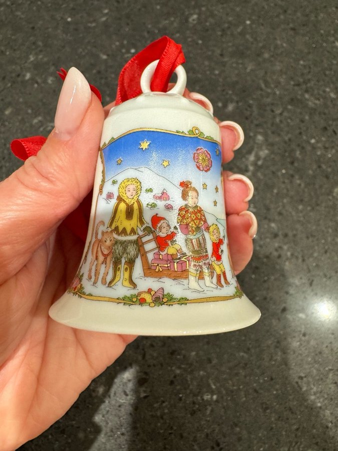 Hutschenreuther Christmas Bell 2000 - theme Thule