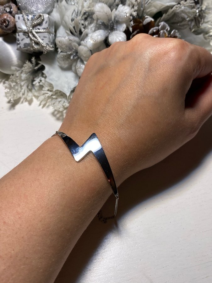 Nytt ”Lightning” armband från Edblad