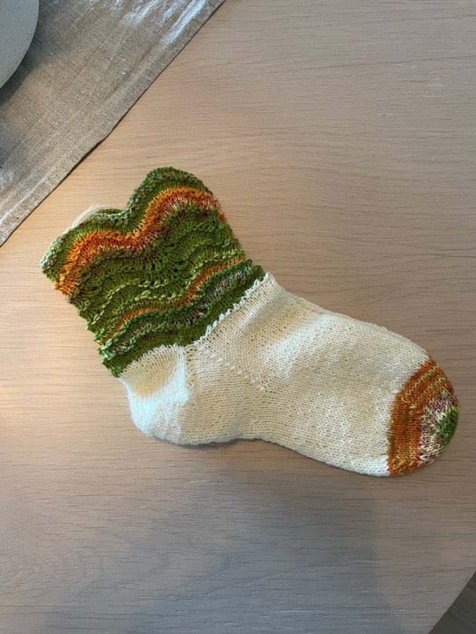 Handstickad Ullsocka - Ny och Oanvänd