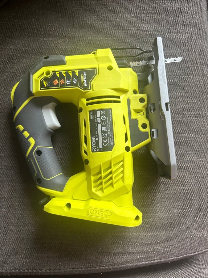 Ryobi One+ sticksåg