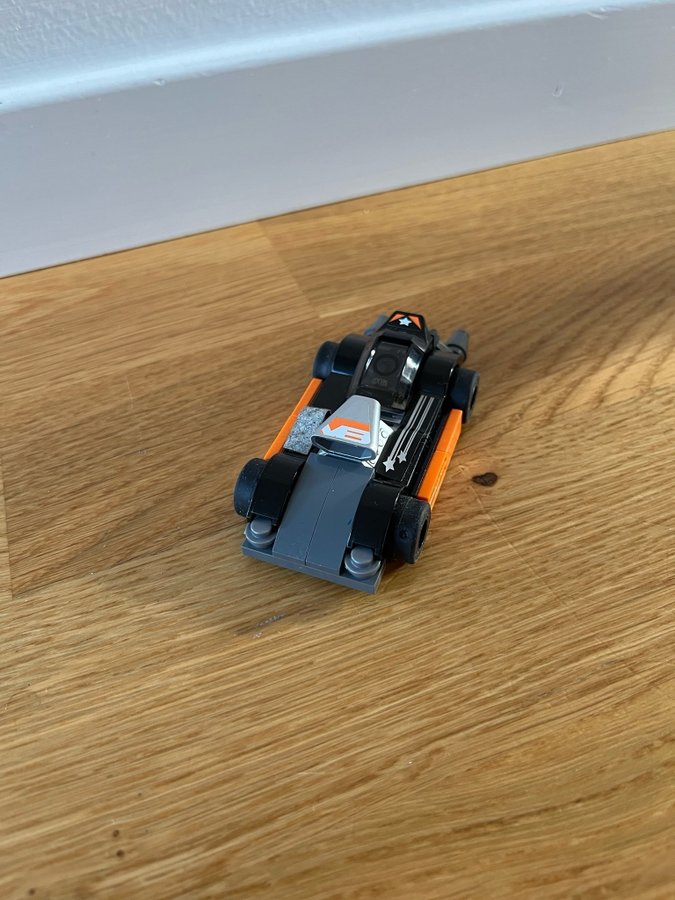 Lego Racers - Carbon Star (8661)