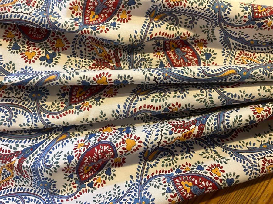 Bomullstyg med Paisley-mönster Folkdräkt Quiltad