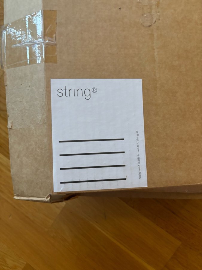 String hyllplan 78x20 svartbetsad ask