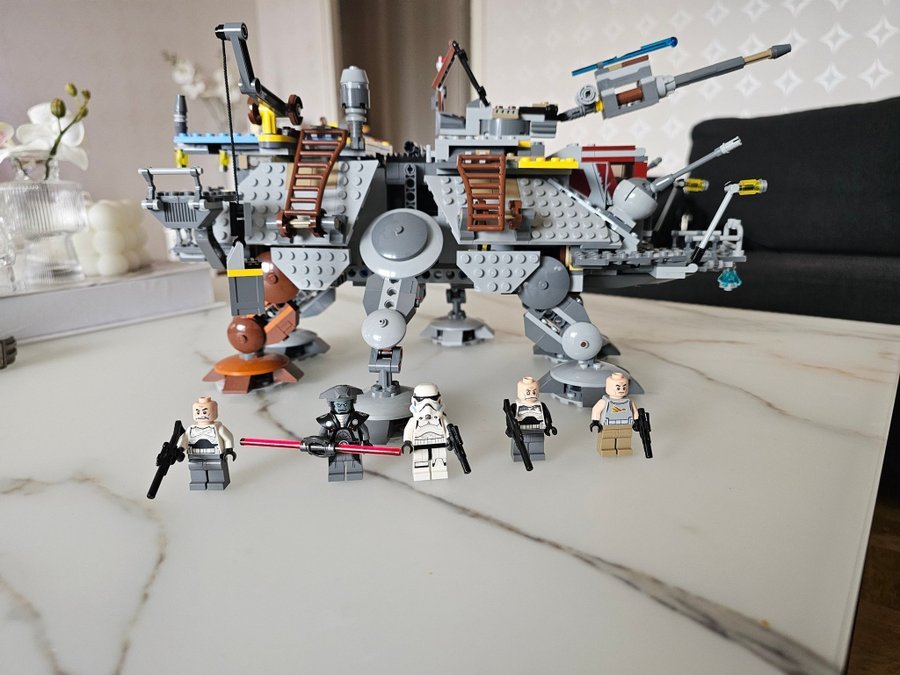 Lego Star Wars Captain Rex's AT-TE 75157