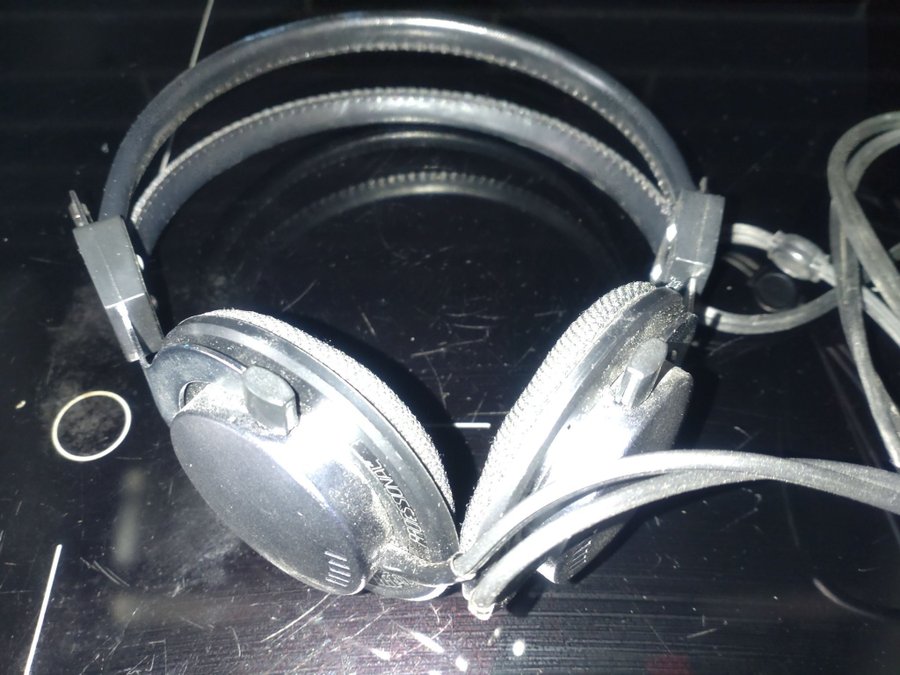 ELEGA HEADPHONES/219C FRÅN 80-TALET