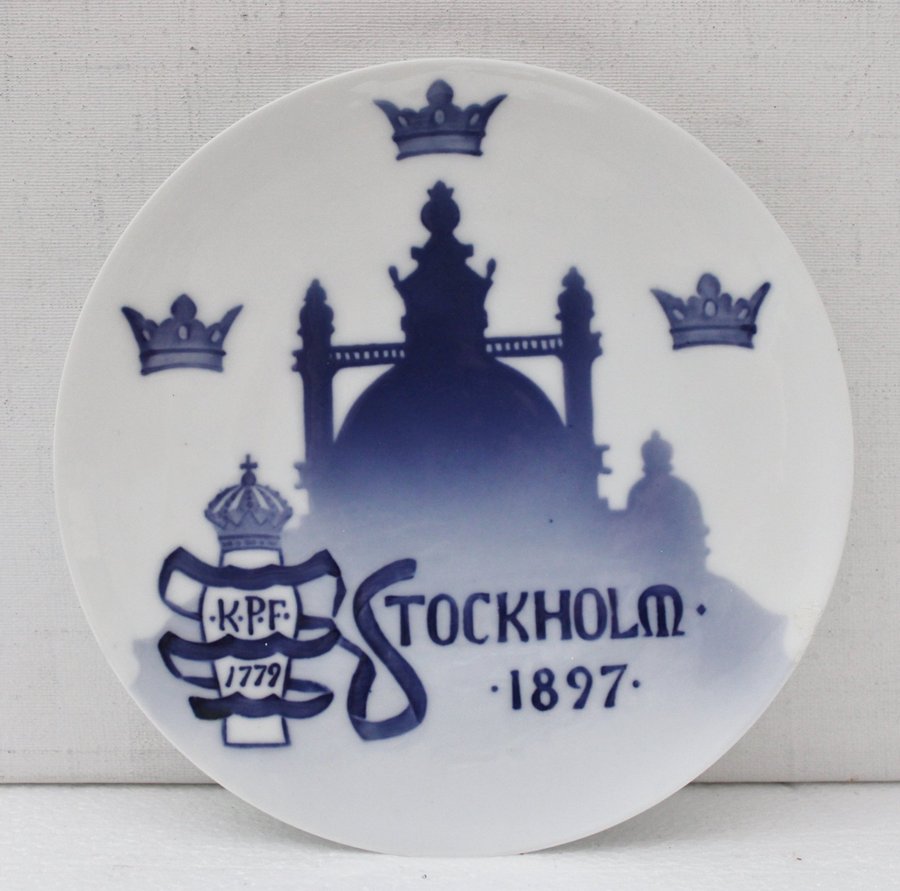 Royal Copenhagen - Minnestallrik - Stockholmsutsällningen 1897 - Arnold Krog