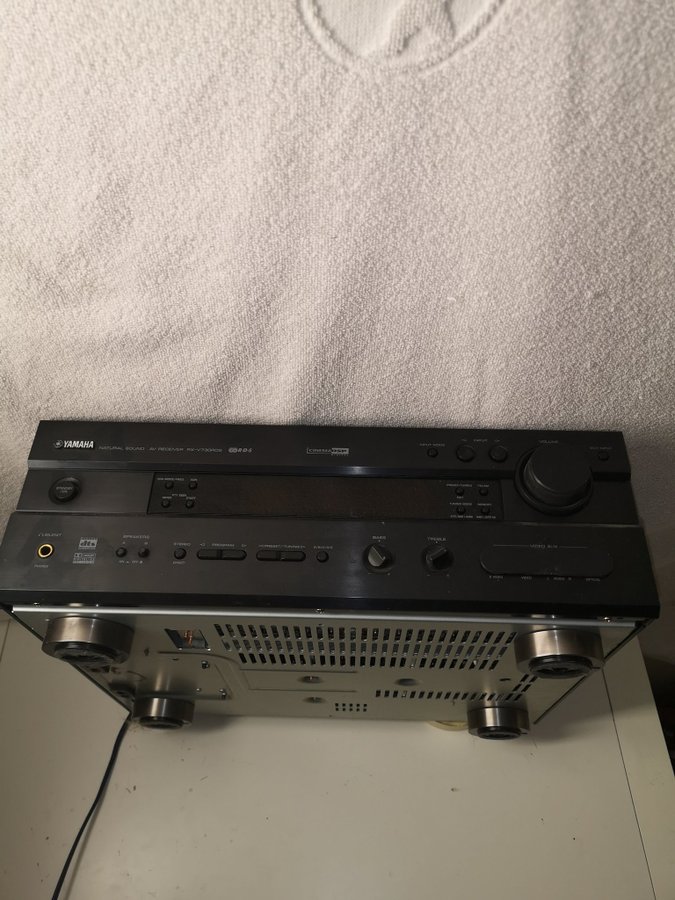 Yamaha RX-V730RDS AV-receiver