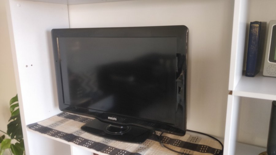 Philips 32PFL3606H/12 LCD Full HD TV