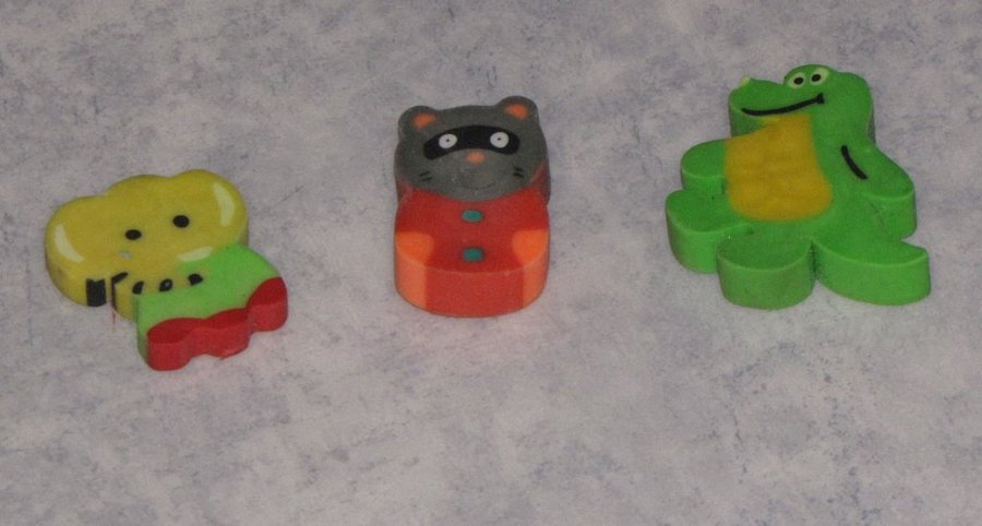 3 Sudd elefant mus dinosaurie 3 cm suddgummi fin rolig barn present skolmaterial