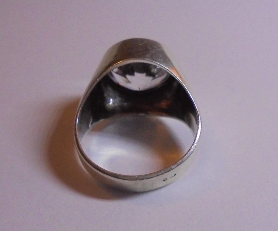 ring i silver med bergskristall vintage