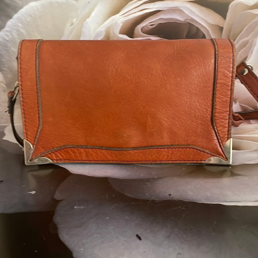 Retro clutch axelväska äkta läder cognac färg