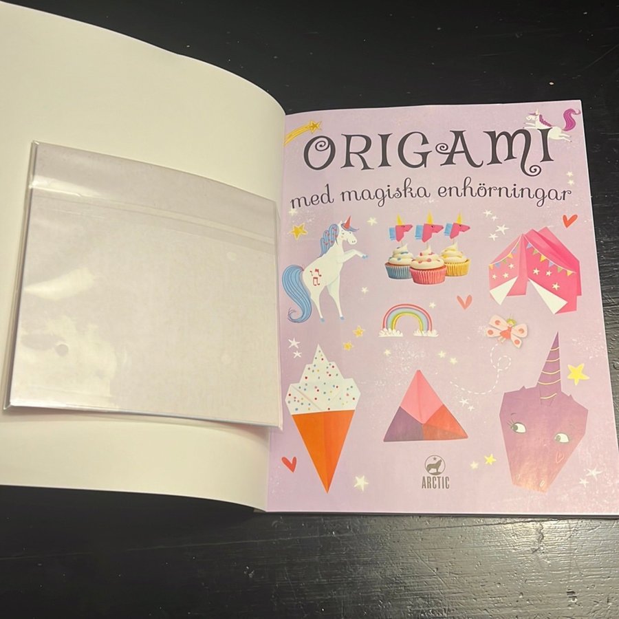 Pysselbok ORIGAMI enhörningar anvisningar papper foton vika figurer bok pyssel